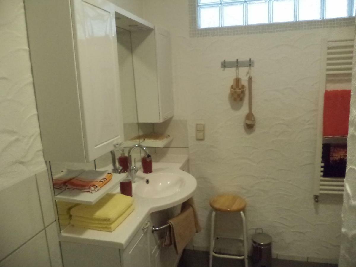 Ferienappartment Mit Schlafzimmer Farschweiler Exterior foto